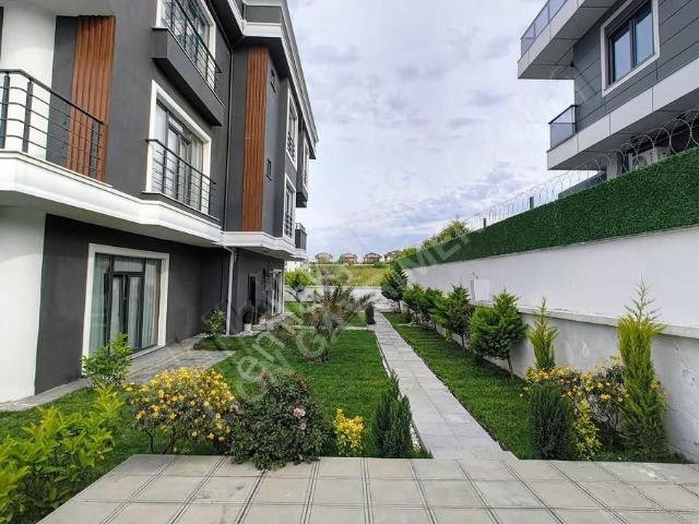 850m² Arsa İçinde Özel Yapım Lüks 5+3 Villa
