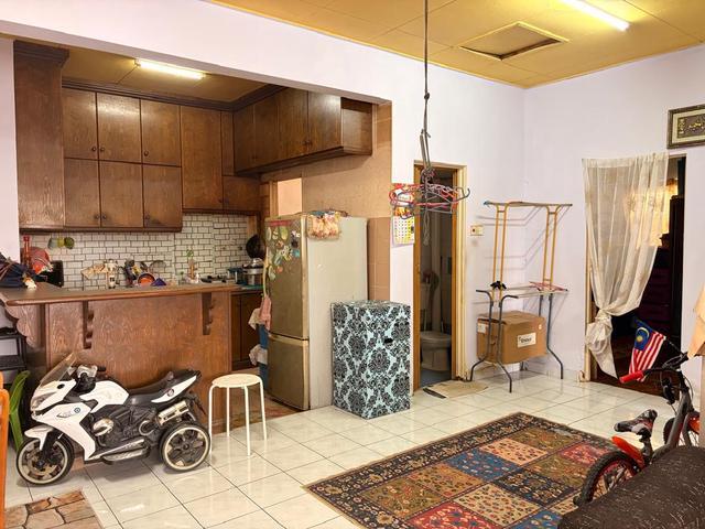 850sqft TERMURAH Corner Unit Pangsapuri Mutiara Subang U5 Shah Alam