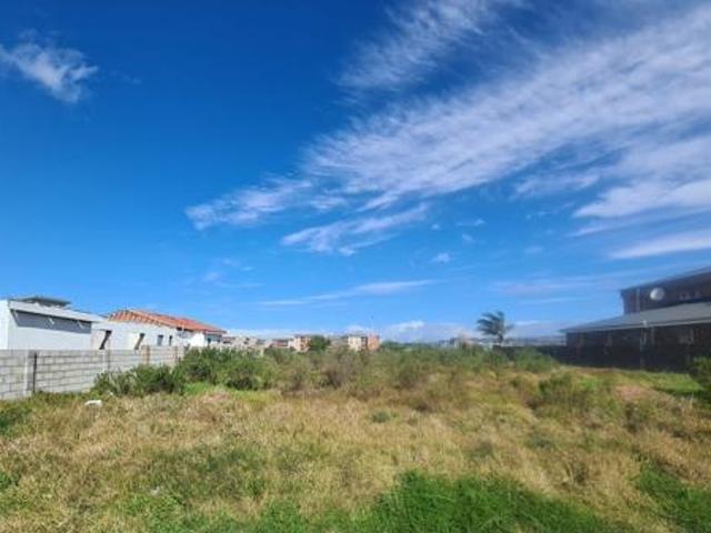 851 m² Land available in Overbaakens