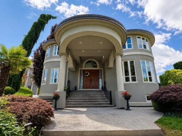 8579 St Street, Surrey, BC, V4N 5J1 house for sale | Listing ID R3143 | Royal LePage