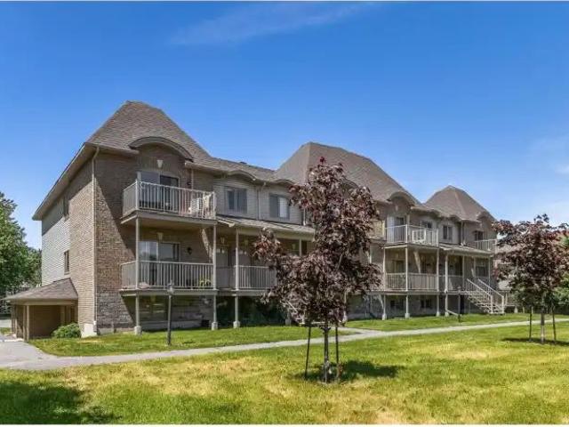 858 Boul. du Plateau, #2 | 858 Boul. du Plateau, #2, Gatineau