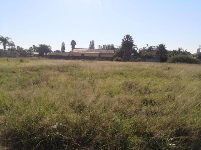 858 m² Land available in Windsor Park