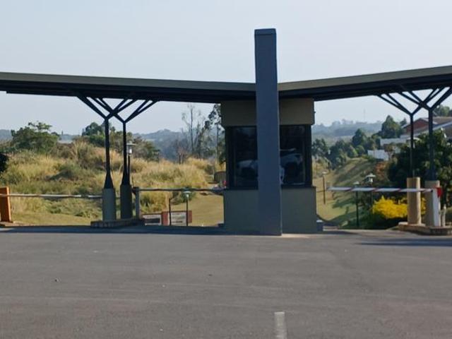 858 m² Land available in Sea Park