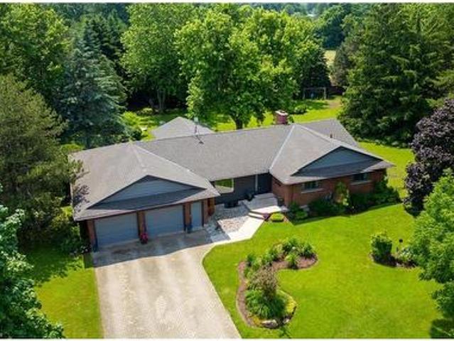 858 Nafziger Road, New Hamburg, ON, N3A 3G6 house for sale | Listing ID 40706 | Royal LePage