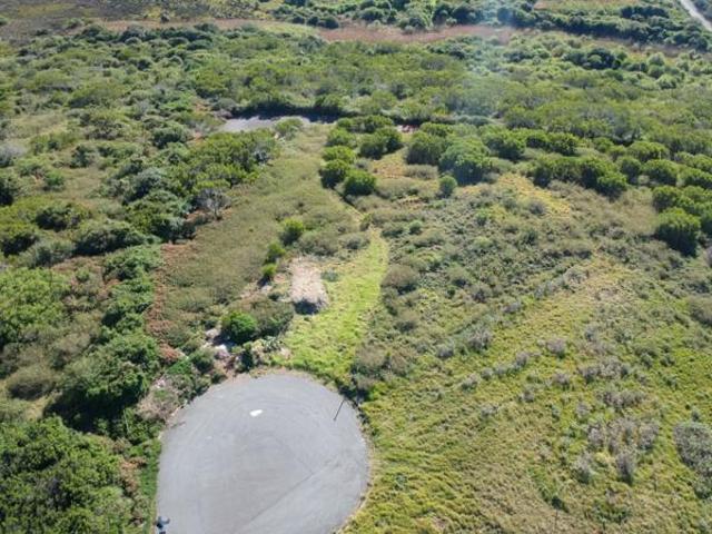 859 m² Land available in Port Alfred Central
