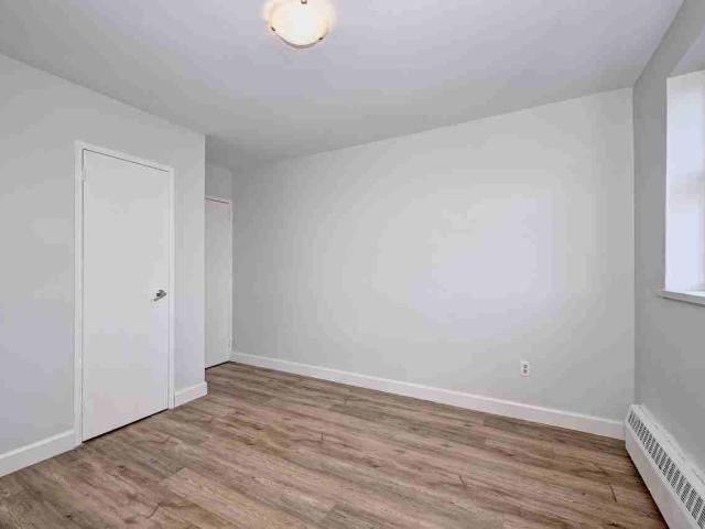 85 & 89 Willow Road Apartments 1 Bedroom Apartment for Rent at 89 Ambassador Apartments, Guelph, ON N1H 1W7 Onward Willow