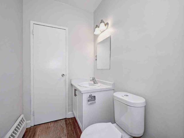 85 & 89 Willow Road Apartments 2 Bedroom Apartment for Rent at 89 Ambassador Apartments, Guelph, ON N1H 1W7 Onward Willow