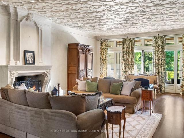 85 The Bridle Path