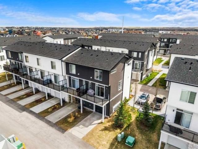 85 Walgrove Common Se, Calgary, AB, T2X 4C2 townhouse for sale | Listing ID A2326 | Royal LePage