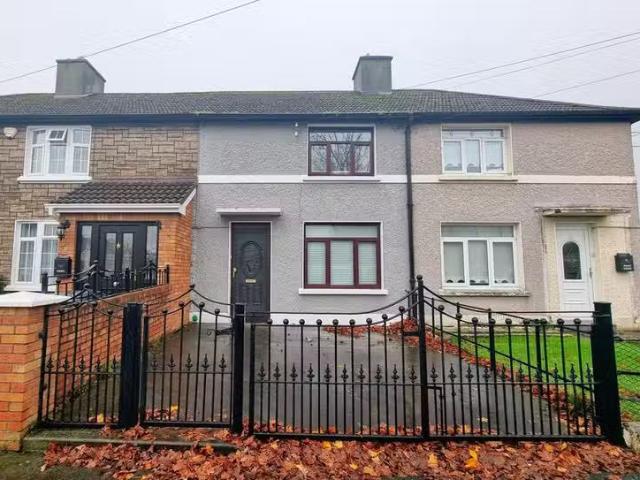 85 Windmill Park, Crumlin, Dublin 12, D12HX4T is for sale