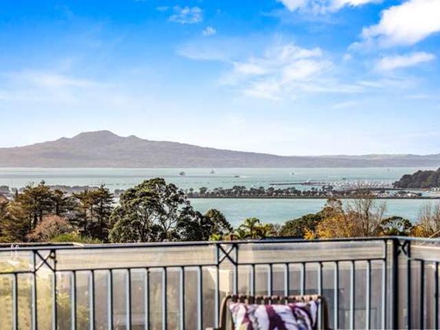 85 Bassett Road, Remuera, Auckland City