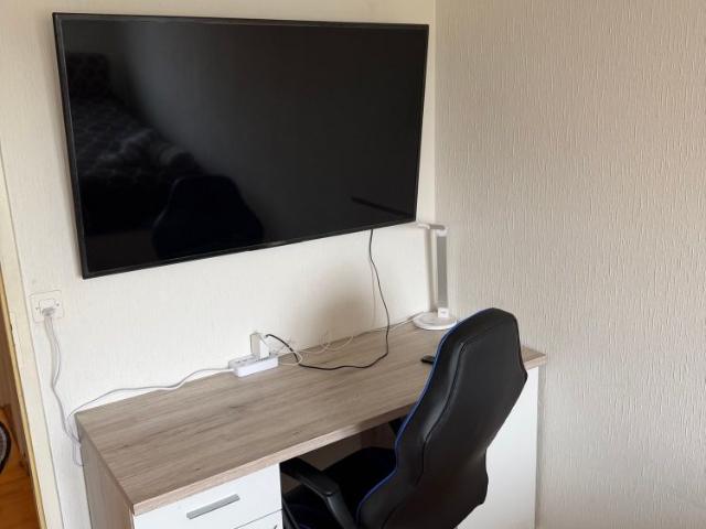 85 m²
