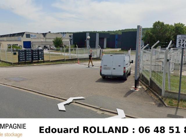 85 m² / 68019 euros / Stockage / Site gardiennné