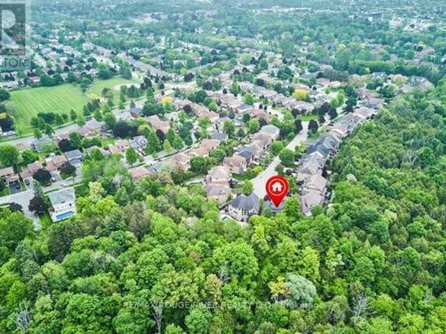 85 Mclellan Court, Clarington Courtice, ON, L1E 1Z9 house for sale | Listing ID E12204 | Royal LePage