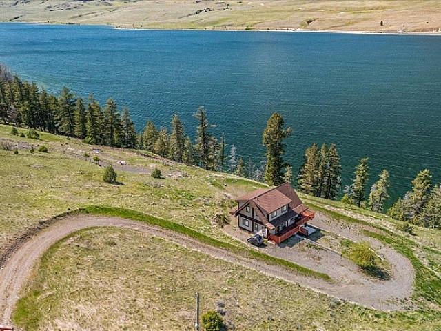 8605 Old Kamloops Road Stump Lake, British Columbia