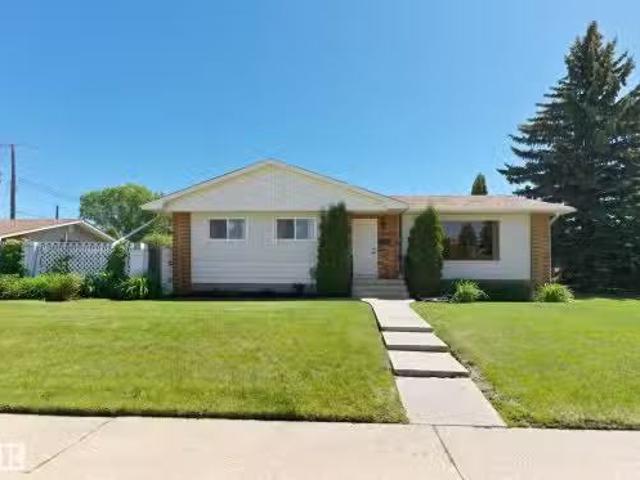 8603 73 Street, Edmonton, AB, T6B 1Z9 house for sale Listin.