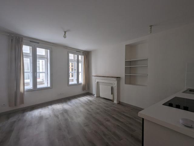 860 PLACE ROYALE | axiomeimmobilier