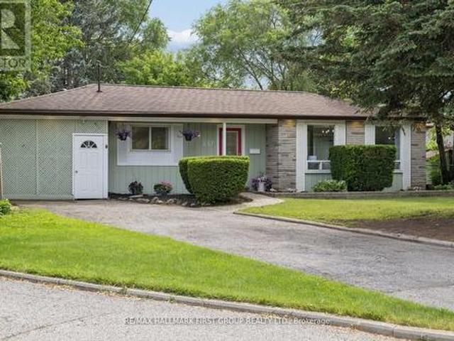 861 Boxworth Place, Pickering, ON, L1W 2K9 house for sale | Listing ID E13610 | Royal LePage