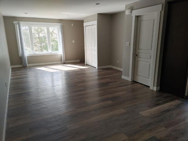 861 QUEEN 3 BEDROOM SUITE
