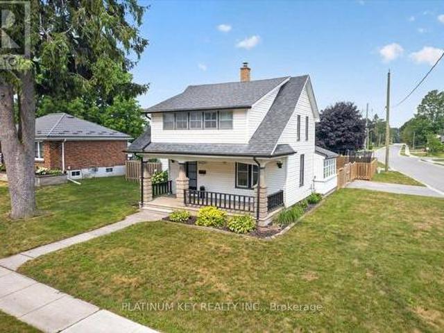 8624 Glendon Drive, Strathroy Caradoc Mount Brydges, ON, N0L 1W0 house for sale | Listing ID X13705 | Royal LePage