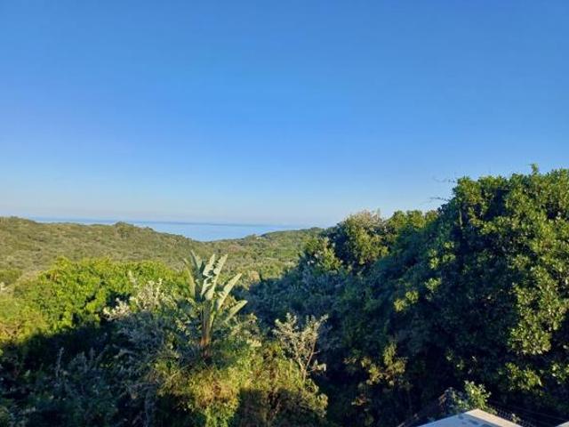 866 m² Land available in Cintsa