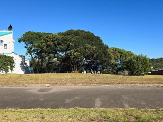867 m² Land available in Kaysers Beach