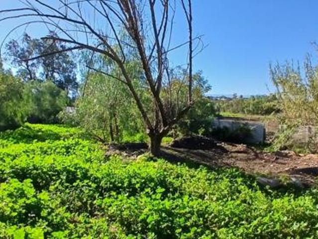 869 m² Land available in Wesbank
