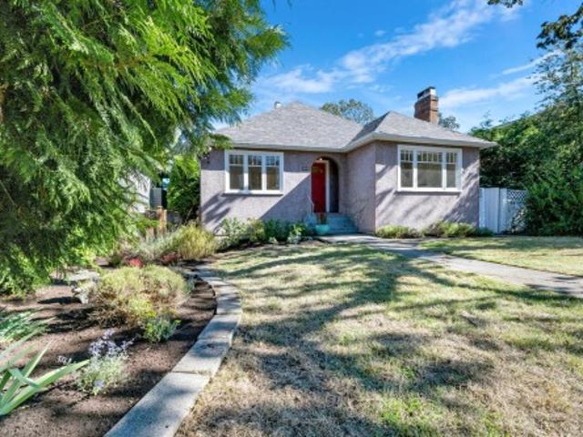 869 Richmond Ave, Victoria, BC, V8X 3Z2 house for sale | Listing ID 1008 | Royal LePage