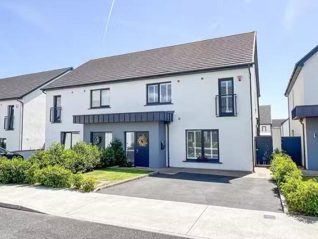 86 Blackthorn Close, Rath Úllord, Kilkenny, R95T4CX is for sale