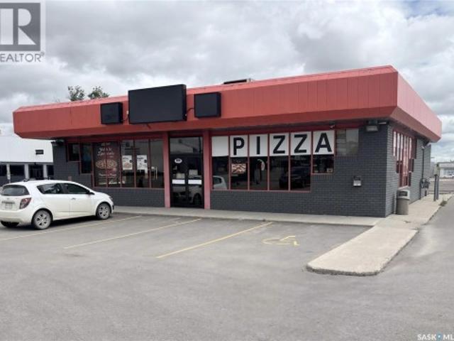 86 Broadway Street E, Yorkton, SK, S3N 0K9 commercial for lease | Listing ID SK040809 | Royal LePage