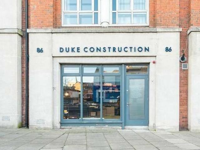 86 Clanbrassil street lower Dublin 8 Co Dublin