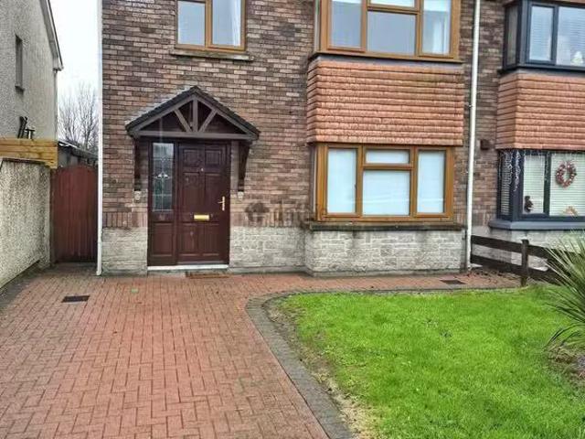 86 Cluain Craoibh, Kinnegad, Co. Westmeath is for rent