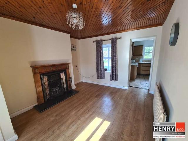 86 DERRYSCOLLOP ROAD, MOY, DUNGANNON, BT71 6ST