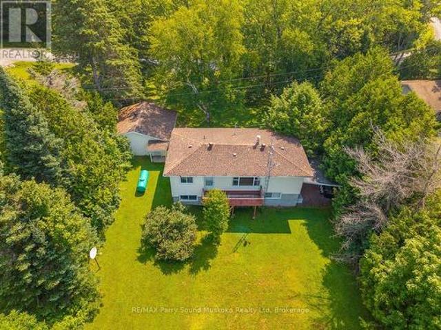 86 Lakeside Crescent, Mckellar, ON, P2A 0B4 house for sale | Listing ID X12298 | Royal LePage