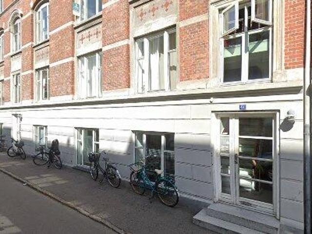 86 m2 kontor til salg i København NV