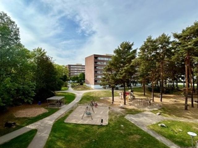 86 m2 lägenhet på Liegatan, Västerås, Västmanland