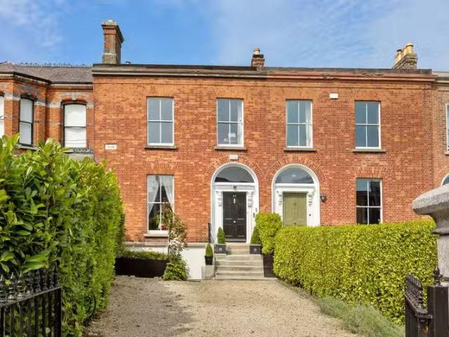 86 Rathgar Road, Rathgar, Dublin 6, D06Y449 is for sale