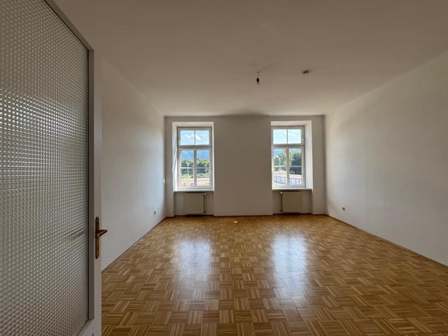 8700 Leoben: Sanierte Altbauwohnung mit Balkon