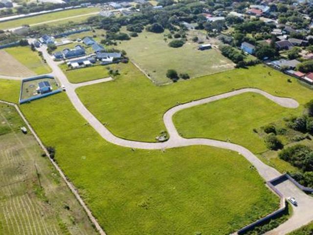 870 m² Land available in Boesmansriviermond
