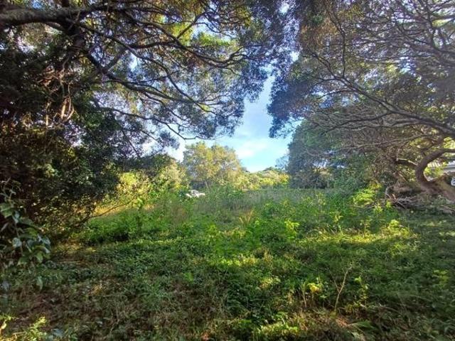 870 m² Land available in Cintsa