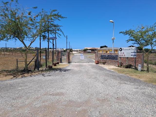 870 m² Land available in Colchester