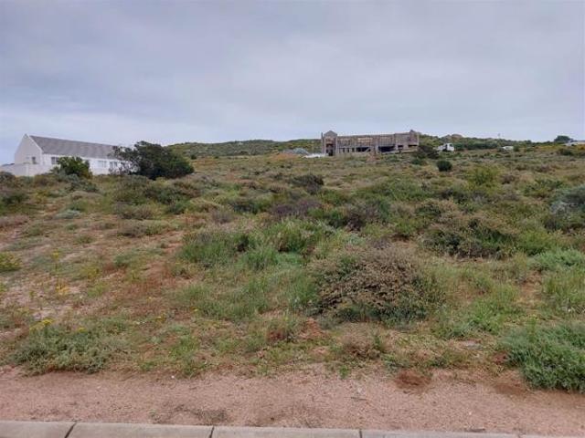 872 m² Land available in St Helena Views