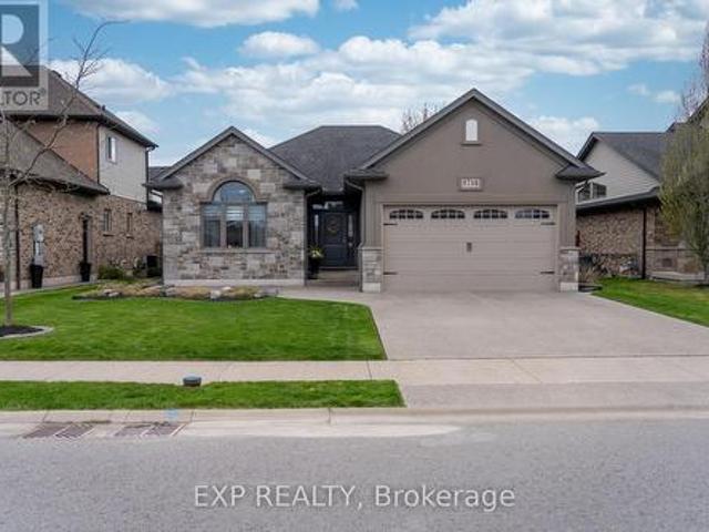 8736 Angie Drive, Niagara Falls Forestview, ON, L2H 0H9 house for sale | Listing ID X13512 | Royal LePage