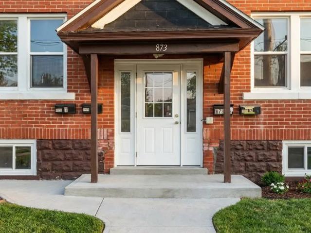 873 Assumption – 2 Level Unit