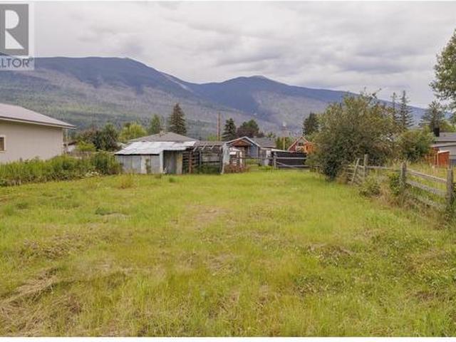 874 3Rd Avenue, Mcbride, BC, V0J 2E0 vacant land for sale | Listing ID R3028 | Royal LePage