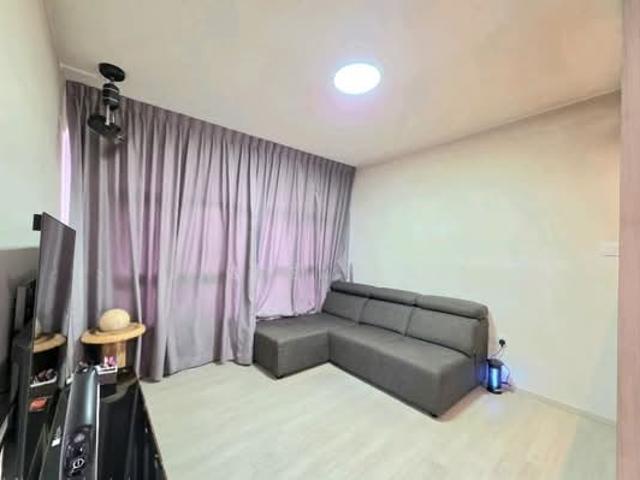 874C Tampines Street 85 HDB Apartment For Sale, $728,000, 3 Bed 2 Bath 1,001 sqft $727.00 psf