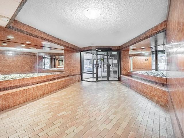875 Wonderland Road South 1 Bedroom Apartment for Rent at 875 Wonderland Rd S, London, ON N6K 3N1 Westmount