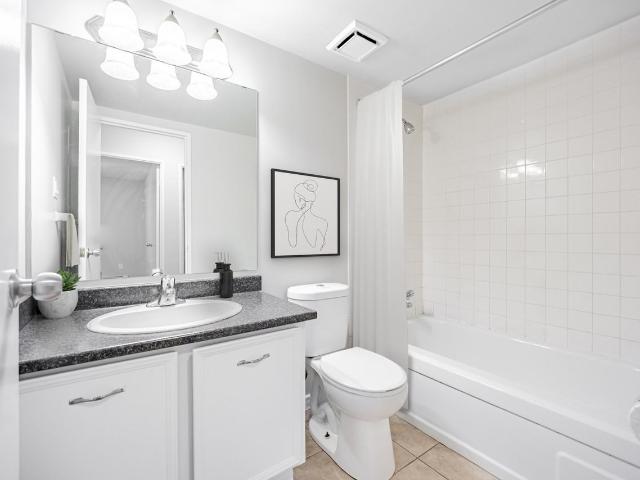 875 Wonderland Road South 2 Bedroom Apartment for Rent at 875 Wonderland Rd S, London, ON N6K 3N1 Westmount