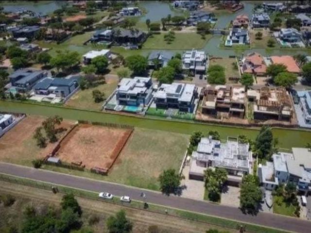 876 m² Land available in Hartbeesfontein