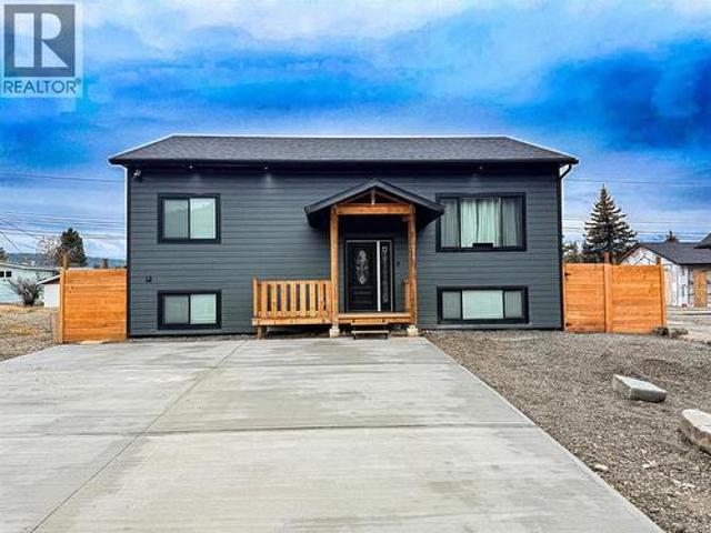 8779 Mountain View Street, Canal Flats, BC, V0B 1B0 house for sale | Listing ID 10385 | Royal LePage